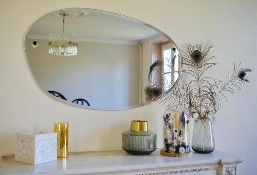 ベッドアンドブレックファースト Le Clos Des Fées