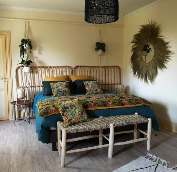 ベッドアンドブレックファースト Le Clos Des Fées