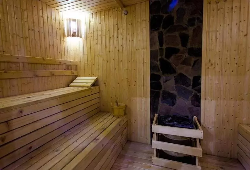 Crystal Hotel & Spa