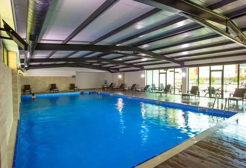Crystal Hotel & Spa