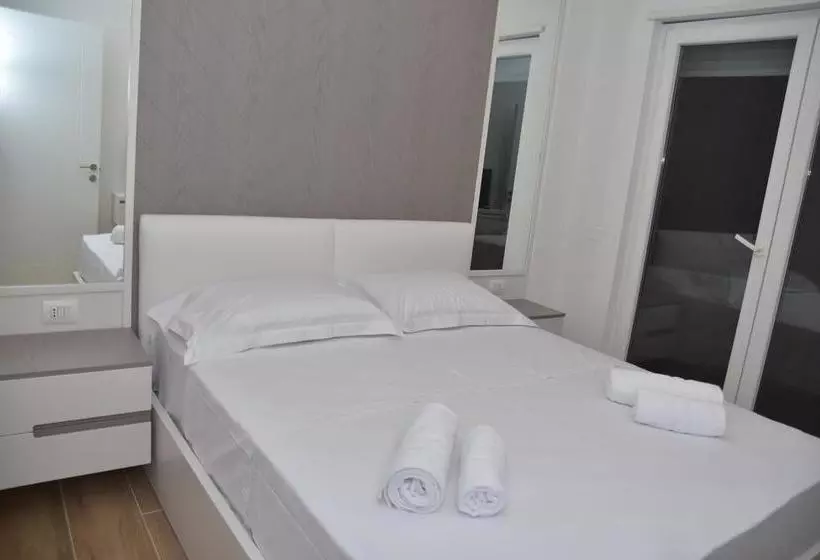Airen Hotel Velipoje