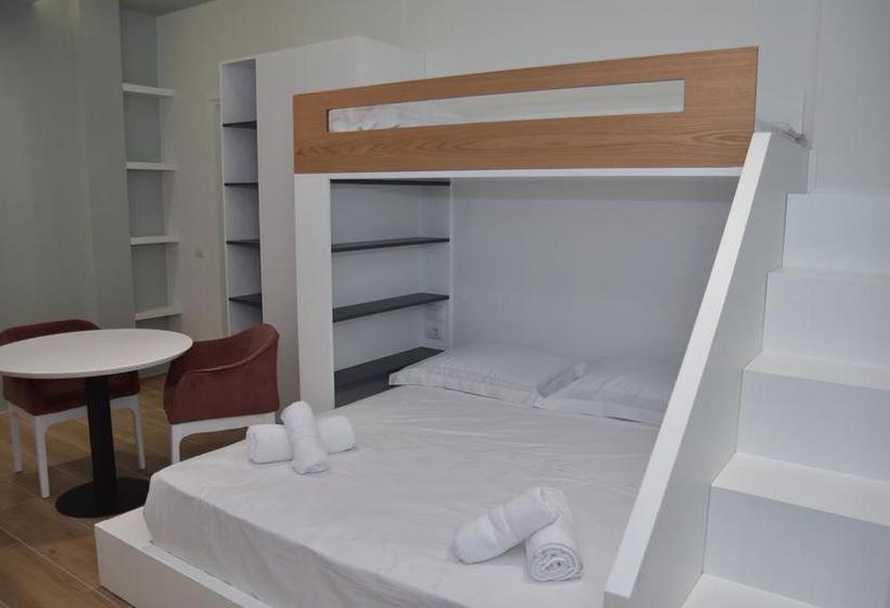 Airen Hotel Velipoje