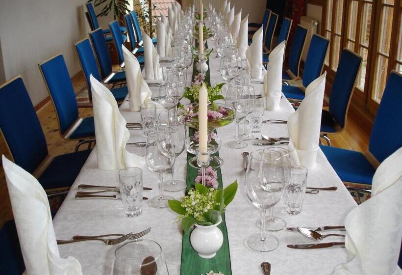 בית מלון כפרי Alte Post