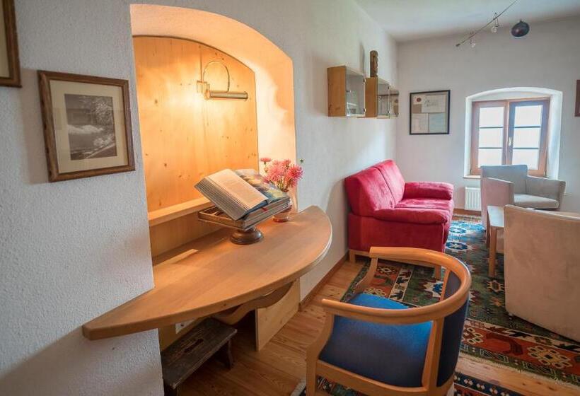 בית מלון כפרי Alte Post