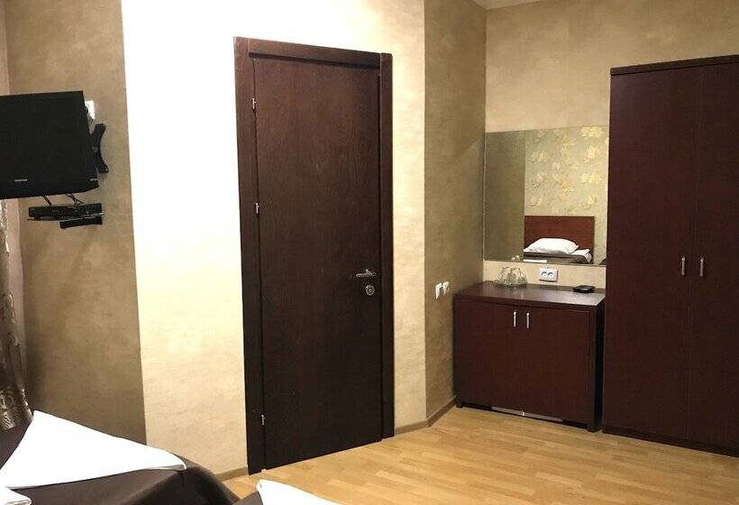 هتل Meskheti Palace