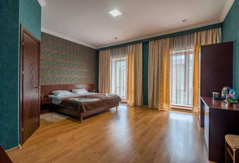 هتل Meskheti Palace