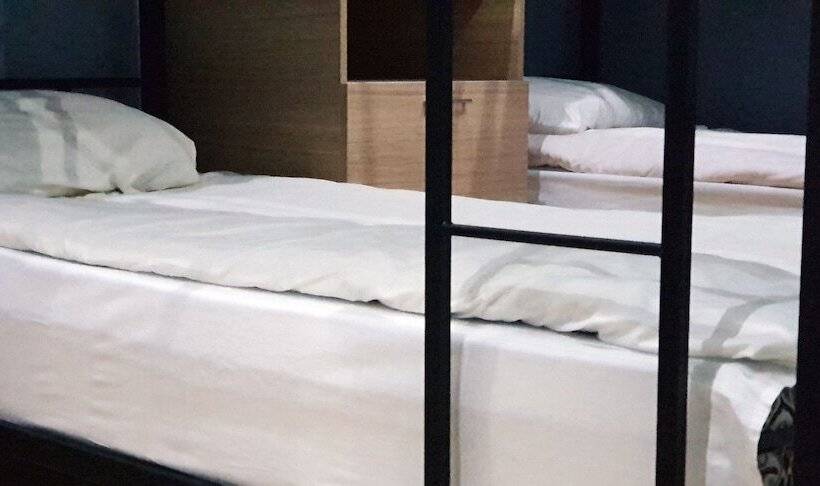 هتل Papa Noel Hostel