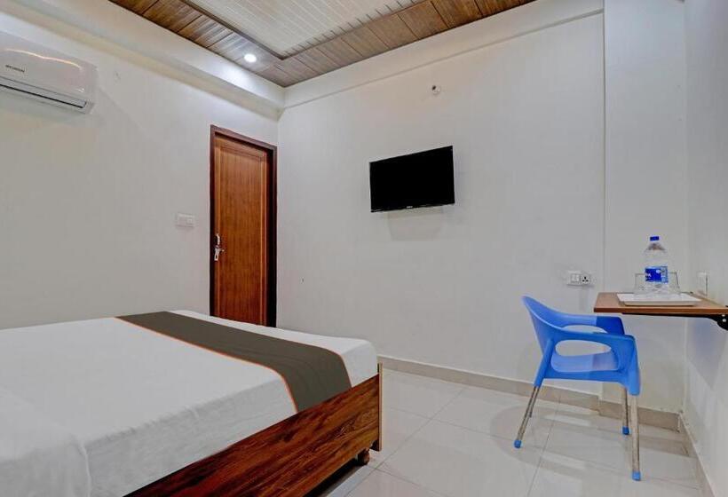 Collection O Hotel The Second Home