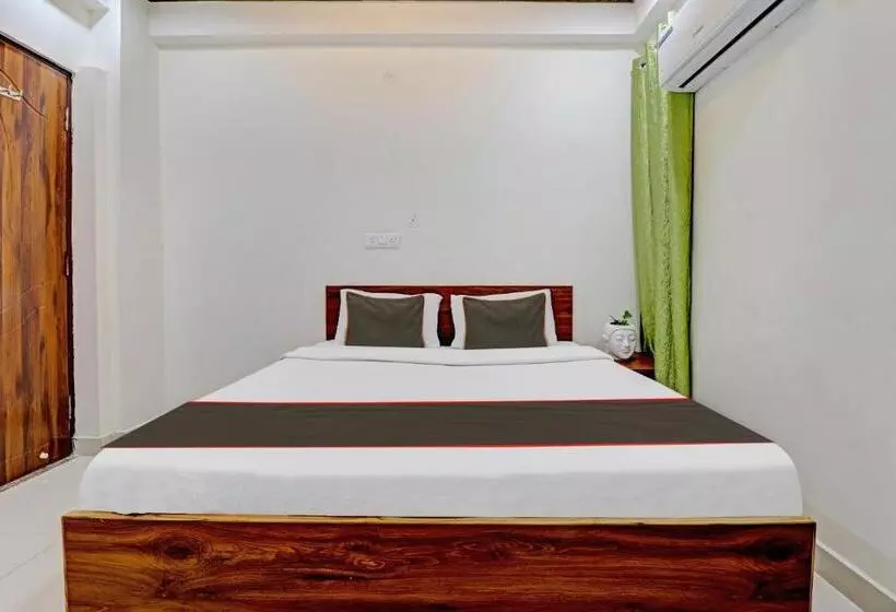Collection O Hotel The Second Home