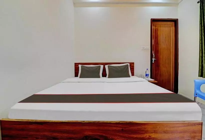 Collection O Hotel The Second Home