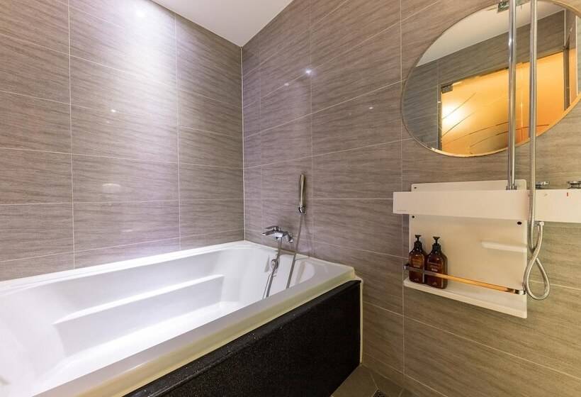 Daegu Dongdaegu Station Hotel Pied