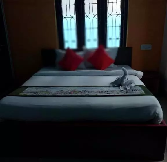 ホテル Madison Homes Bhubaneswar