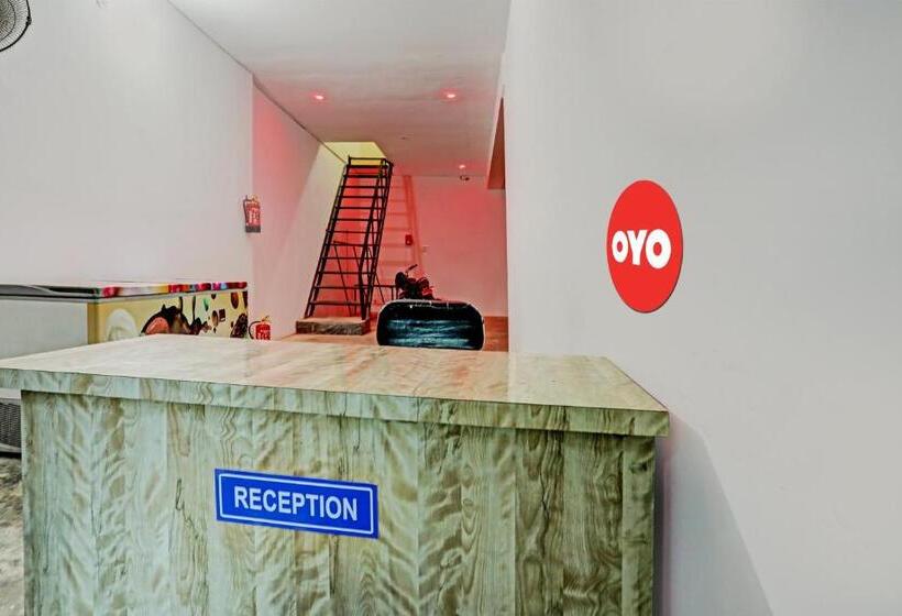 Отель Oyo Flagship Ub Inn & Restaurant