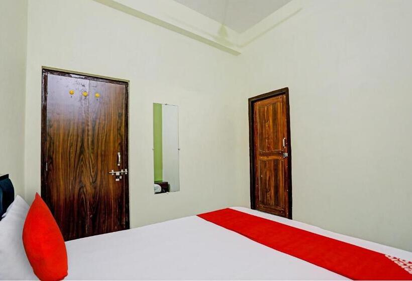 Отель Oyo Flagship Ub Inn & Restaurant