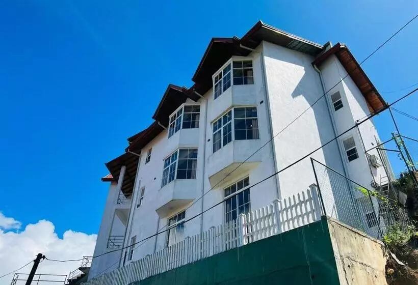 Hotelli Villa Moon Light Nuwara Eliya