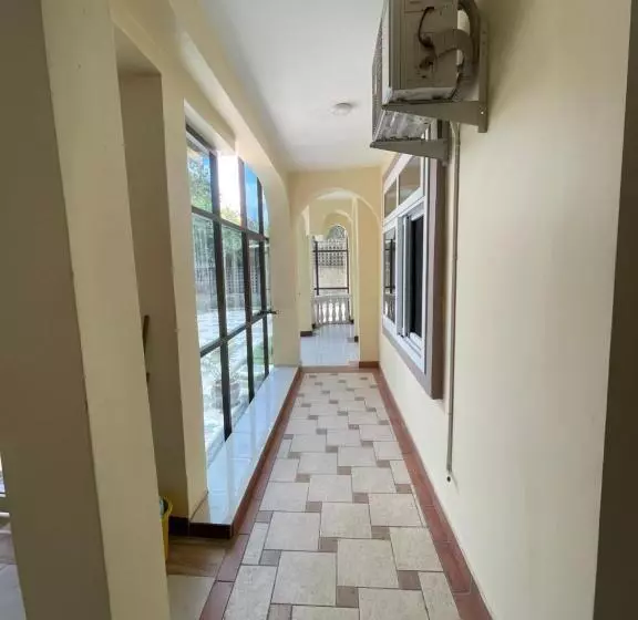 Moments Park Motel