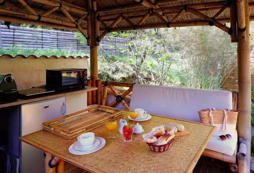 Pension Coco Banane