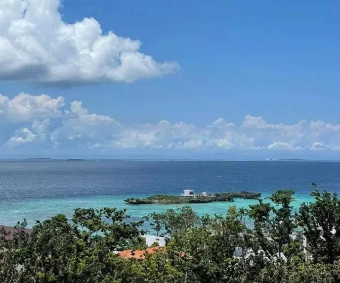 ホテル Tambuli Maribago Residence