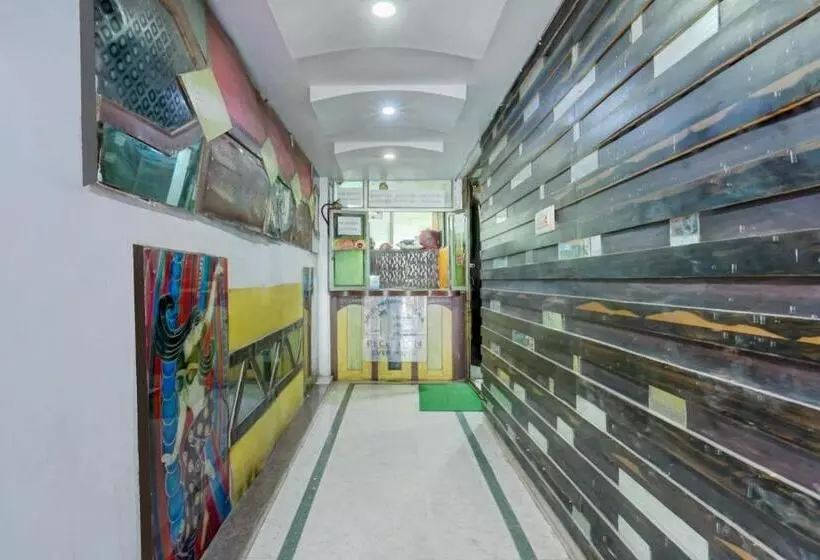 Oyo Flagship Hotel Priyadarshi Inn