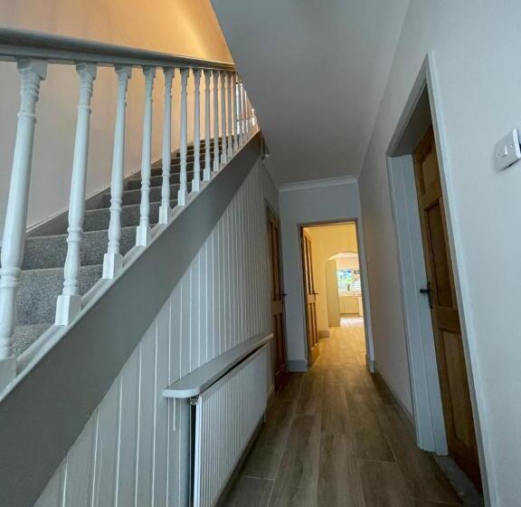 ペンション Doorstep To The Burren