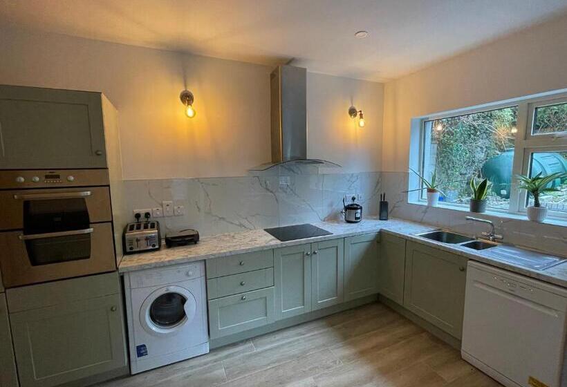 ペンション Doorstep To The Burren