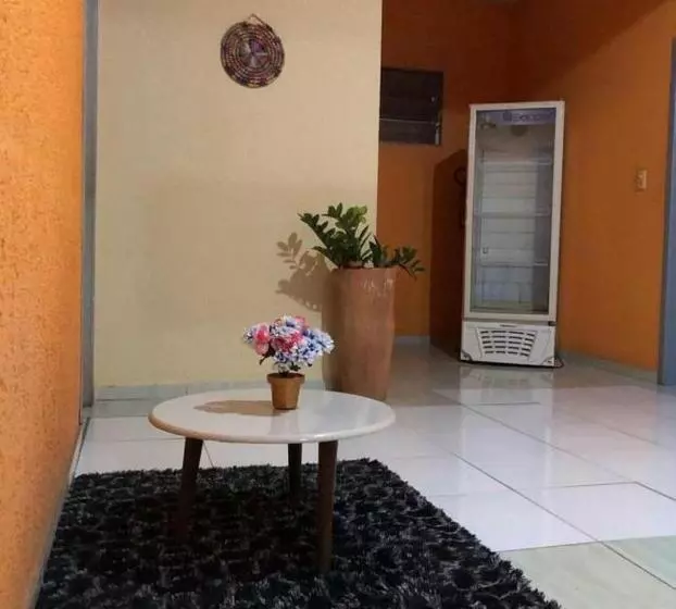 ユースホステル Pousada Santos