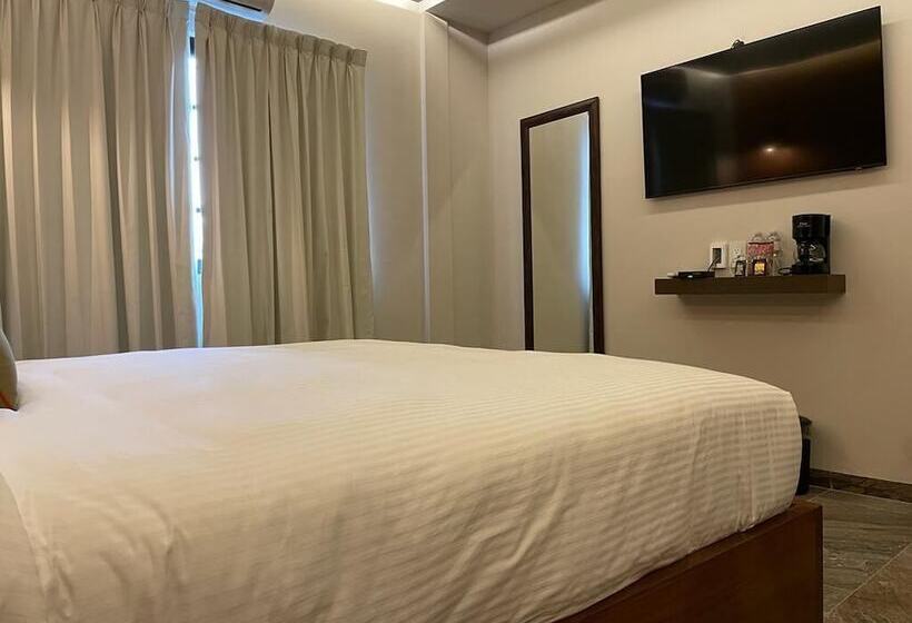 هتل Boutique Divino Sol