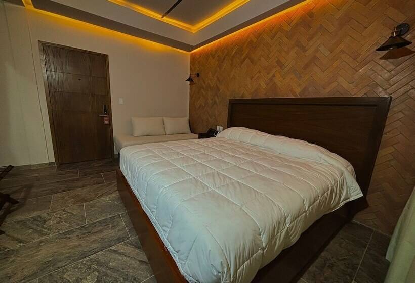 هتل Boutique Divino Sol