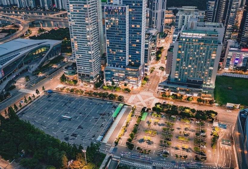 W Residence Hotel Centum City