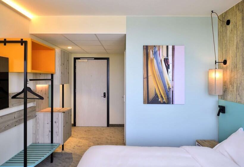 Отель Ibis Styles Bredene