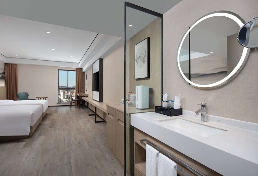 فندق Ramada Encore By Wyndham Kunming Guandu