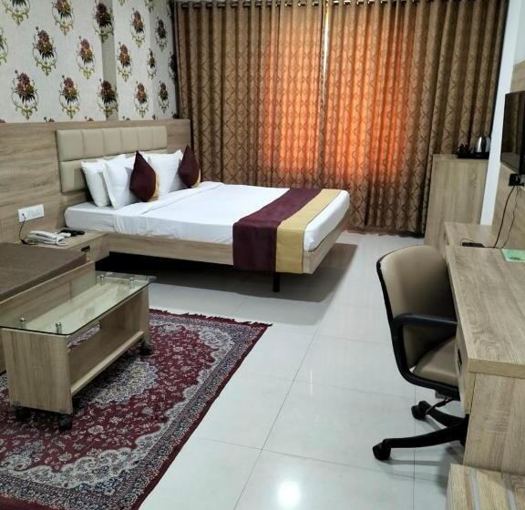 호텔 Seth Murlidhar Seva Sadan Near Prem Mandir