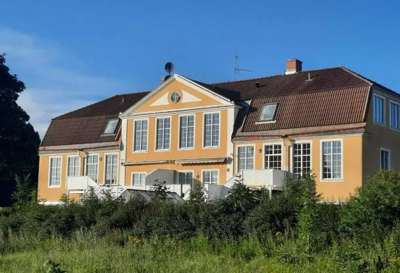 Retkeilymaja Semester Hem 2 Storvik