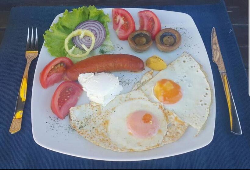 تختخواب و صبحانه Vila Zlatar