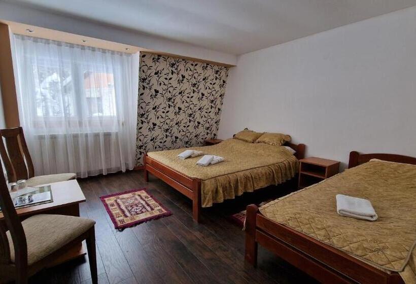 تختخواب و صبحانه Vila Zlatar