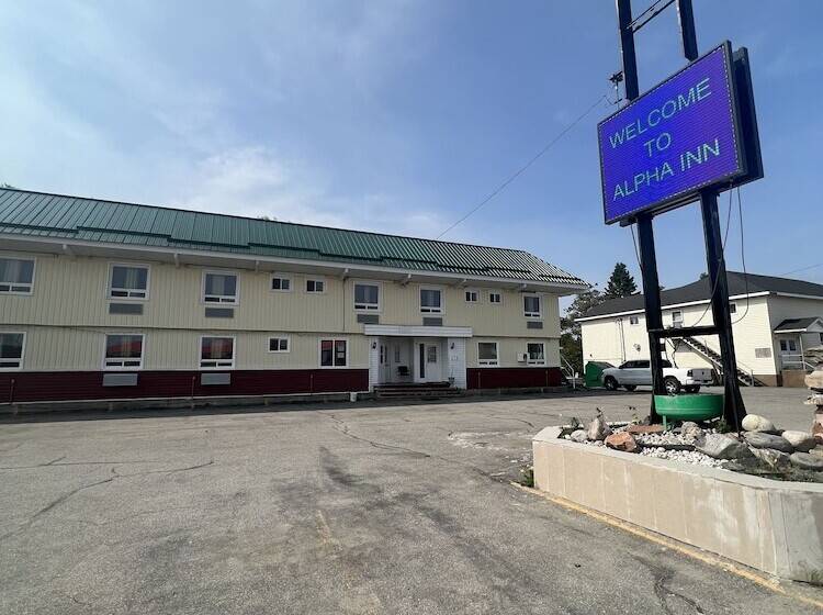 فندق Alpha Inn