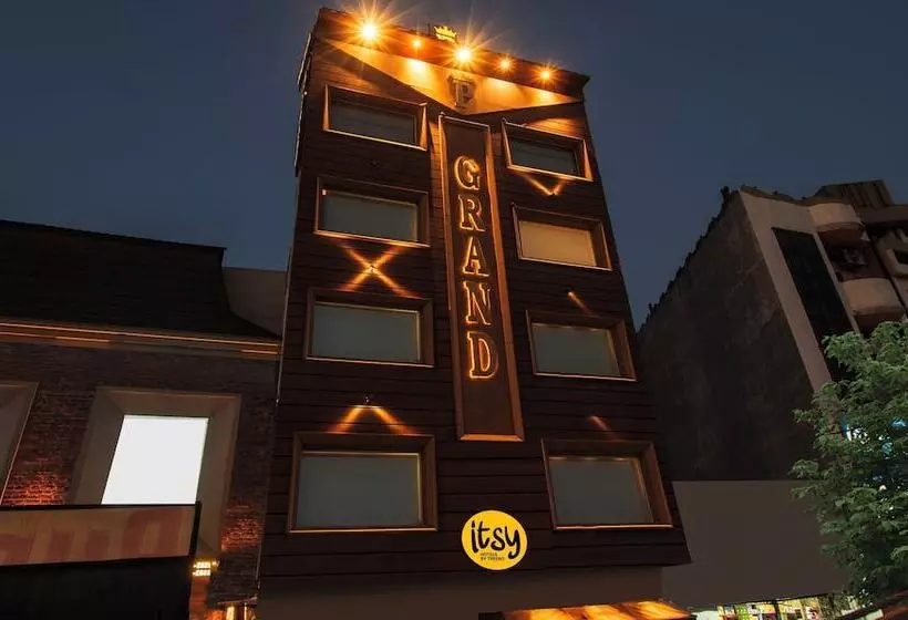 Itsy Hotels P Grand