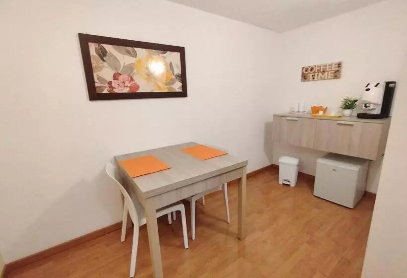 ペンション Alcamo Rooms Con Garage Privato