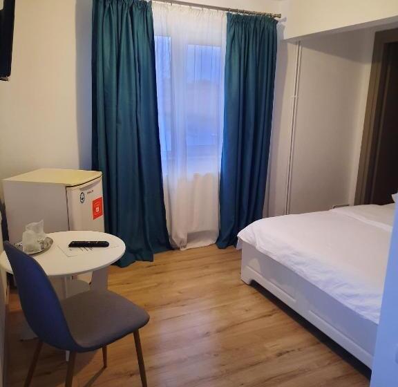 פנסיון Casa Loro