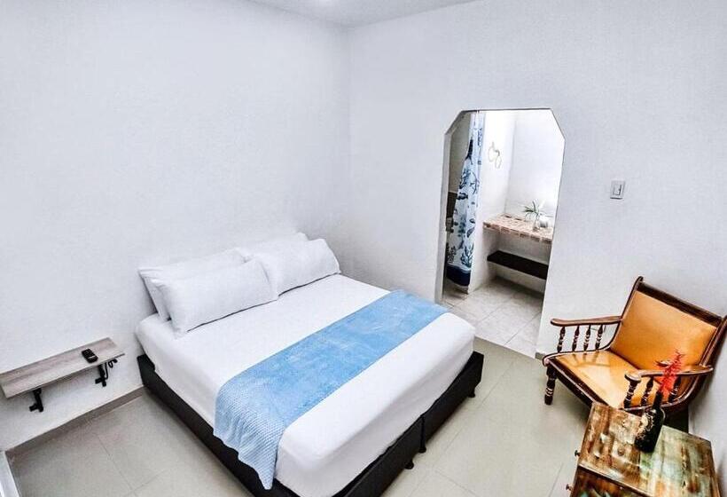 펜션 Room In Lodge   Tr A1d Hostel Room Near Castillo San Felipe With Pool And Wifi