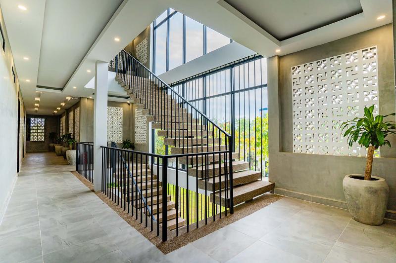 Rainforest Hotel By Nsun