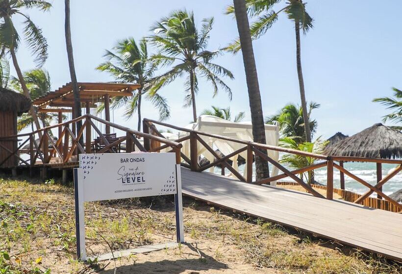 The Signature Level At Grand Palladium Imbassaí Resort & Spa