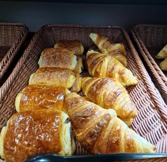 B&b Hotel Corbeil Essonnes