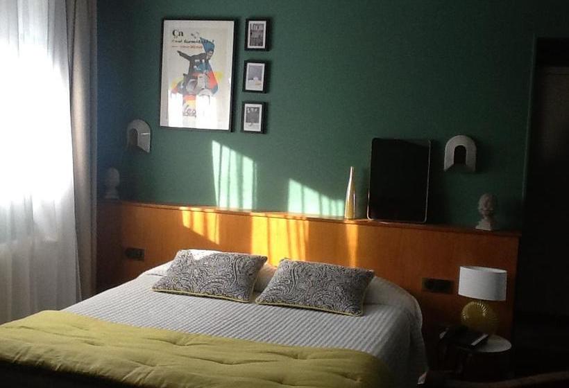 Отель Le Temeraire