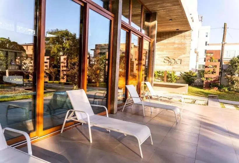 O2 Hotel Valeria Del Mar