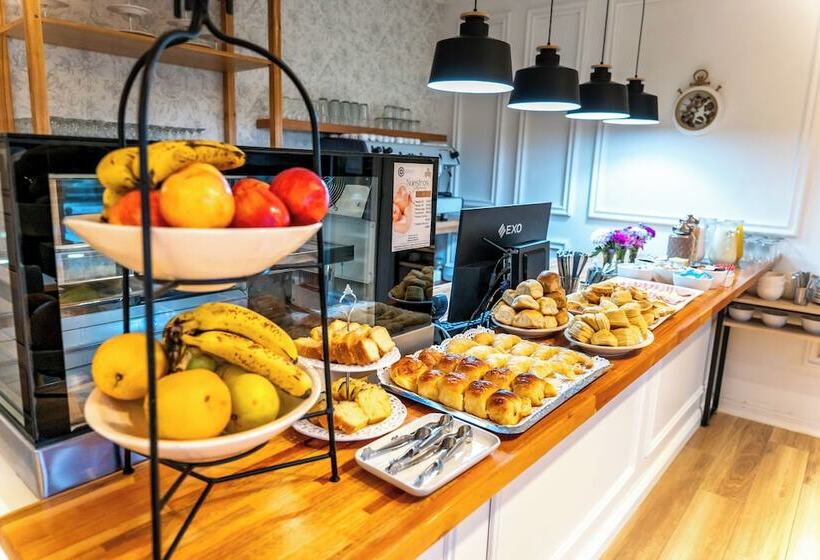 O2 Hotel Valeria Del Mar