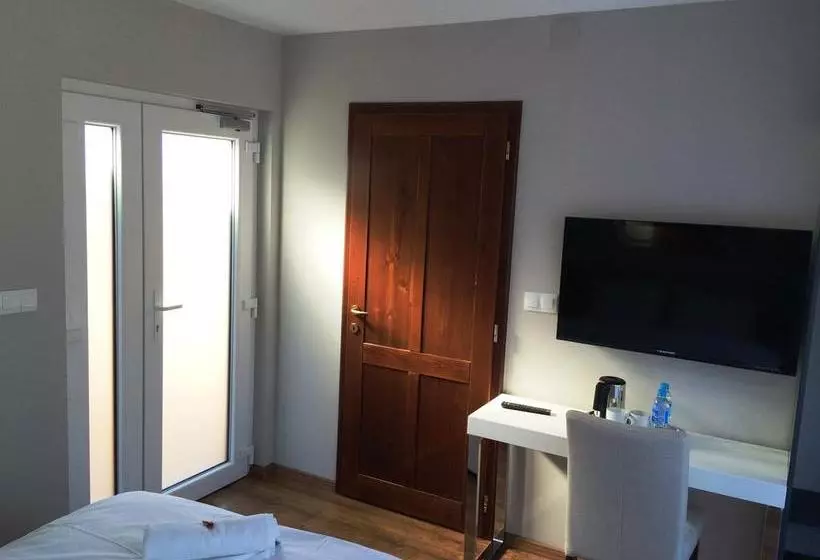 Les Suites De Genève  Hotel De L Allondon