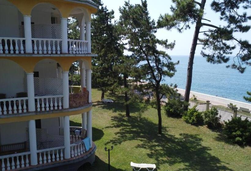 Marshal Resort Kobuleti