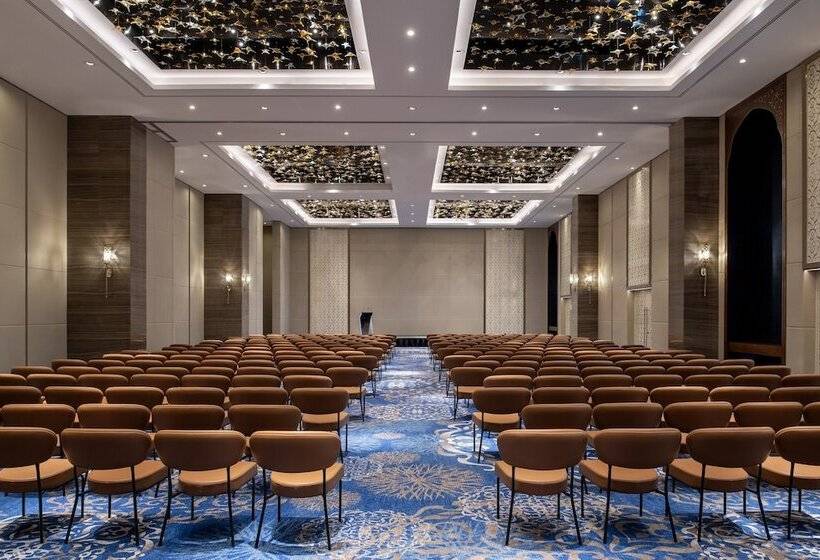 Abesq Doha Hotel And Residences, An Ihg