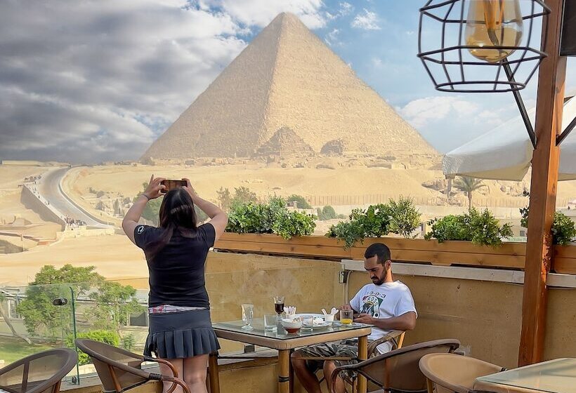 هتل Tui Pyramids View